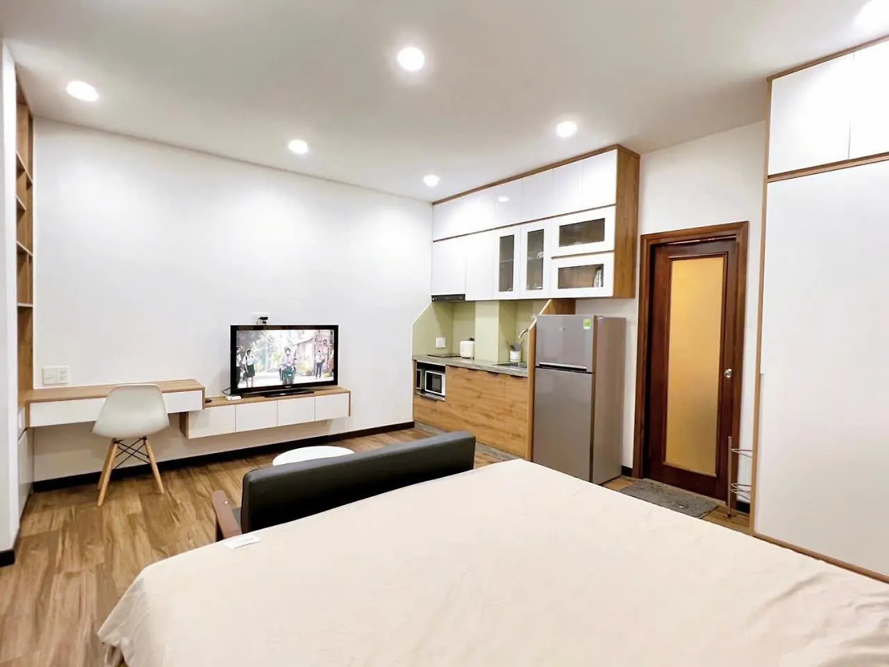 Riversidehome Nearairport/Netflix/Chill/Terrace Ho Chi Minh City 0*,  Vietnam