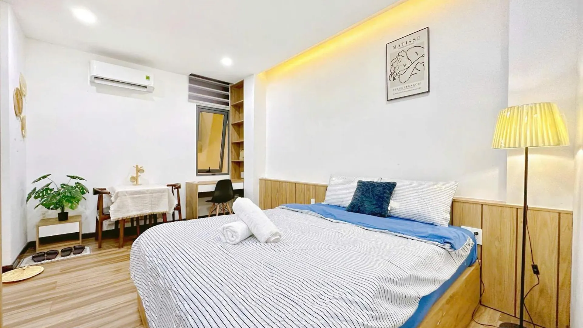 Riversidehome Nearairport/Netflix/Chill/Terrace Ho Chi Minh City 0*,
