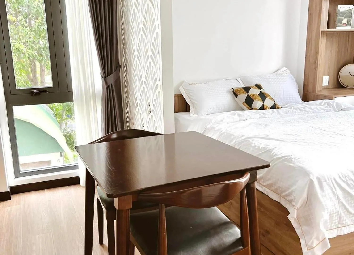 Riversidehome Nearairport/Netflix/Chill/Terrace Ho Chi Minh City 0*,  Vietnam