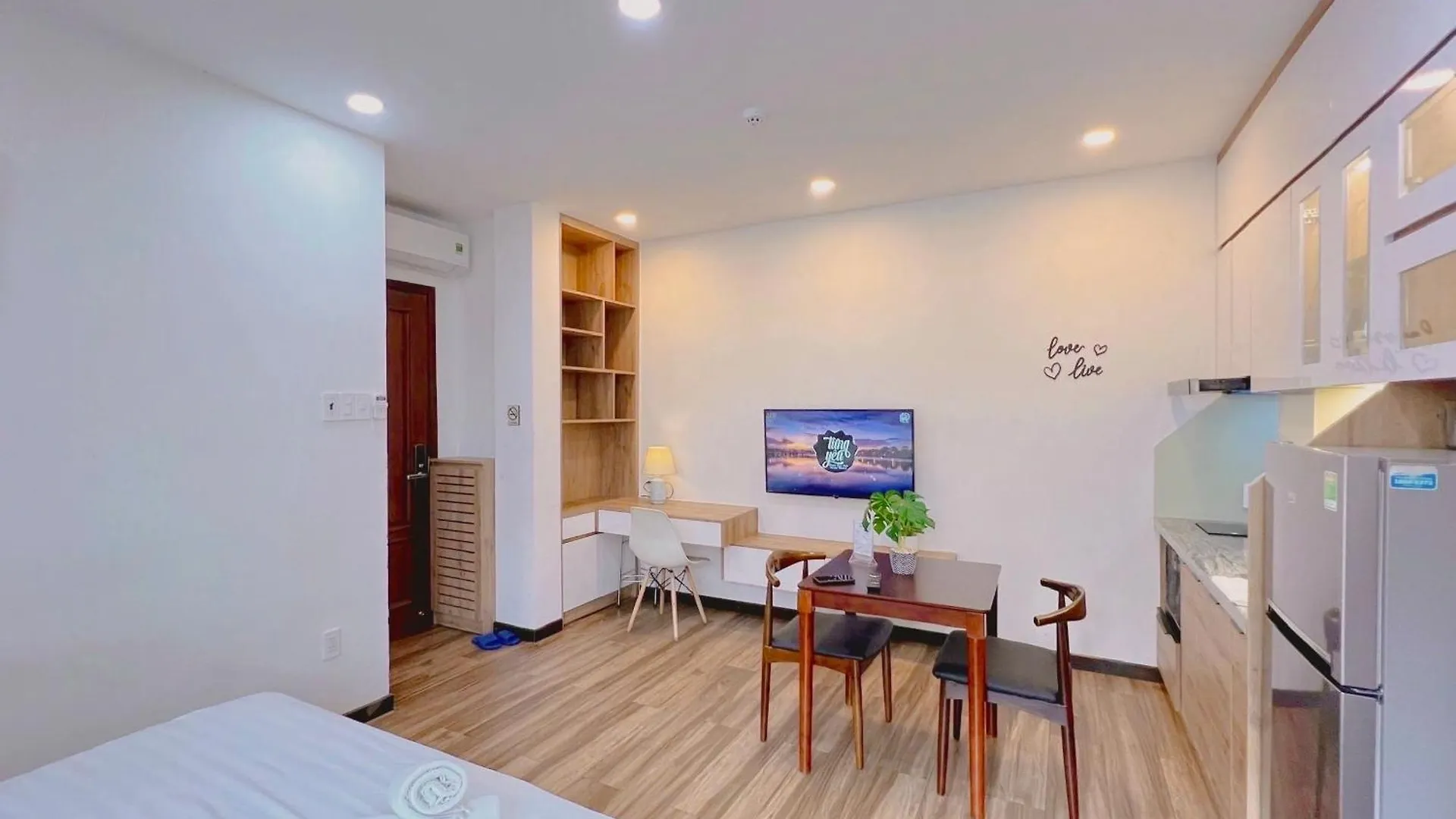 Apartment Riversidehome Nearairport/Netflix/Chill/Terrace Ho Chi Minh City